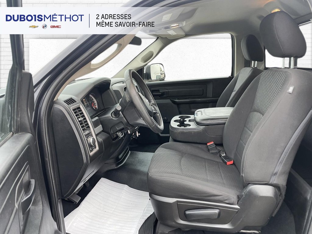 Ram 1500 Classic TRADESMAN, HEMI 5.7L, 4X4, CAB REGULIER 8 PIEDS !! 2020 à Victoriaville, Québec - 14 - w1024h768px