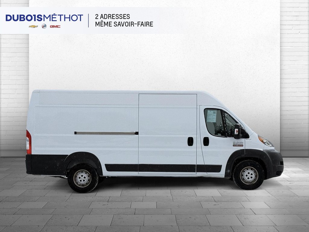 2018 Ram ProMaster Cargo Van 3500, HIGH ROOF, V6 3.6L !!! in Victoriaville, Quebec - 8 - w1024h768px