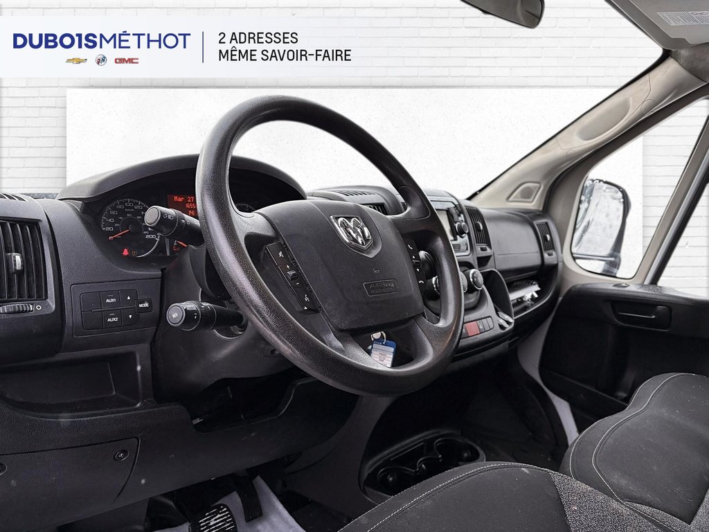 2018 Ram ProMaster Cargo Van 3500, HIGH ROOF, V6 3.6L !!! in Victoriaville, Quebec - 15 - w1024h768px