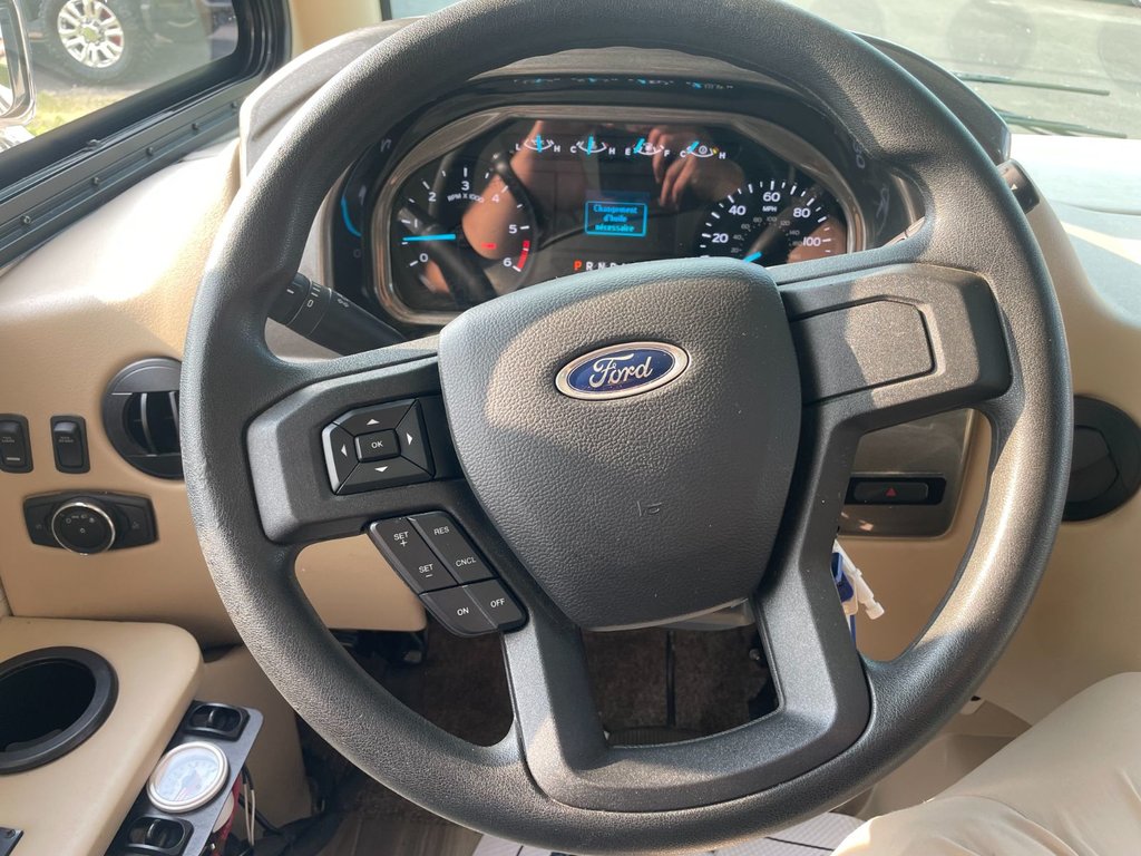 Thor Motor Coach Axis 25.6 VR LUXUEUX, V10 7.3 !!! 2022 à Victoriaville, Québec - 74 - w1024h768px