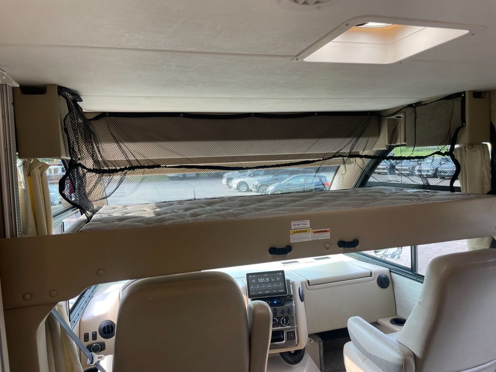 Thor Motor Coach Axis 25.6 VR LUXUEUX, V10 7.3 !!! 2022 à Victoriaville, Québec - 21 - w1024h768px