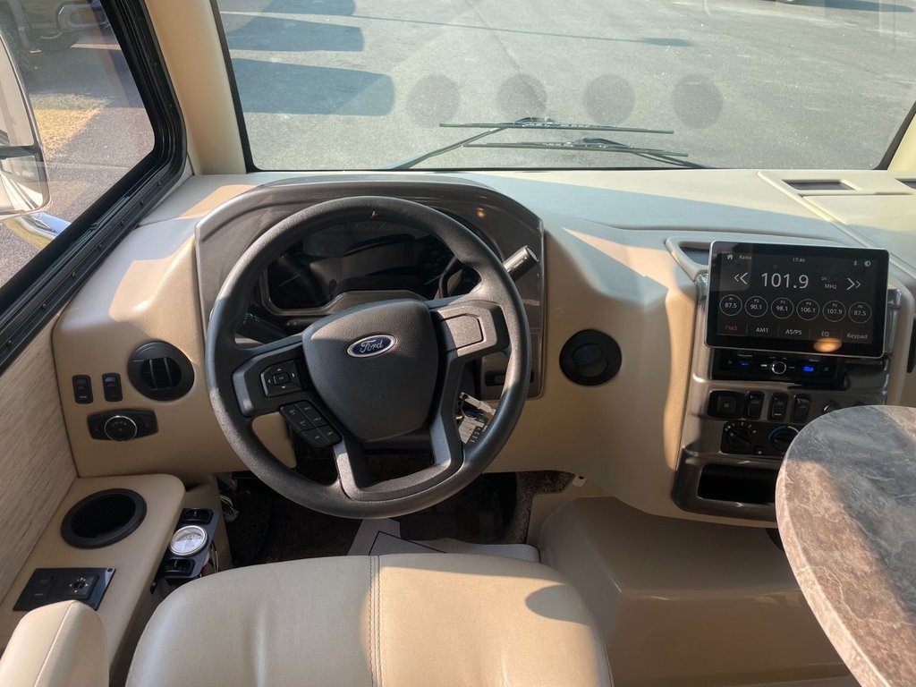 Thor Motor Coach Axis 25.6 VR LUXUEUX, V10 7.3 !!! 2022 à Victoriaville, Québec - 42 - w1024h768px