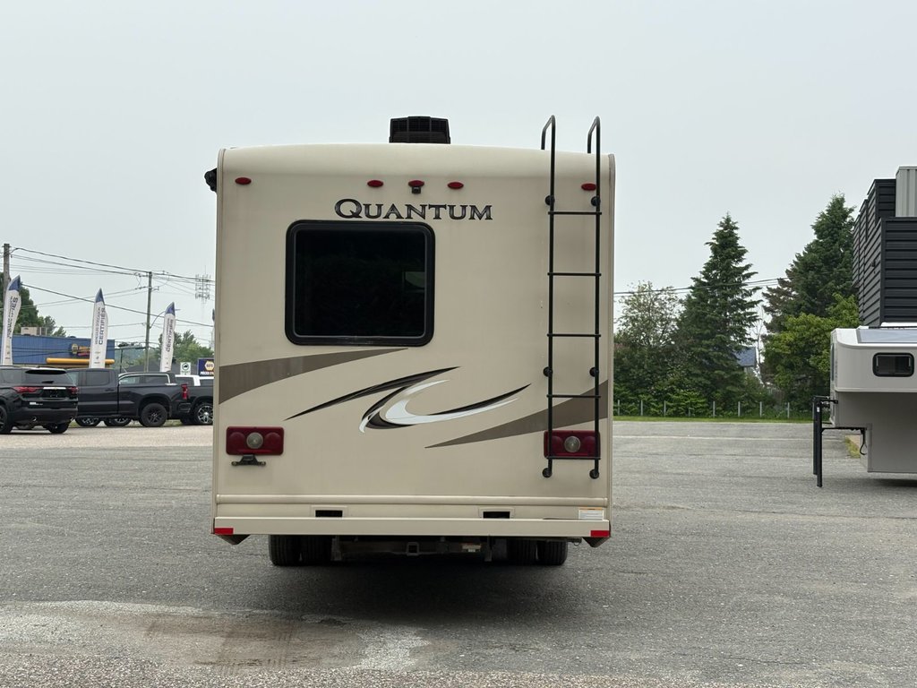 Thor Motor Coach RQ29 VR CLASSE C, CAMPER THOR, 2017 à Victoriaville, Québec - 5 - w1024h768px