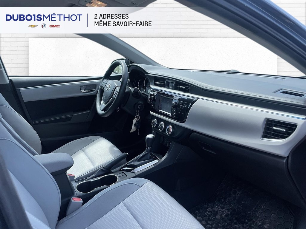 2014 Toyota Corolla LE, AUTOMATIQUE, SIEGES CHAUFFANTS, CAMERA RECUL ! in Plessisville, Quebec - 13 - w1024h768px