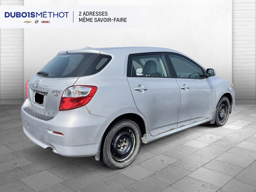 2010 Toyota Matrix XR, AIR CLIMATISEE, MANUEL VITRES ET DOORLOCKS !!! in Victoriaville, Quebec - 15 - w1024h768px