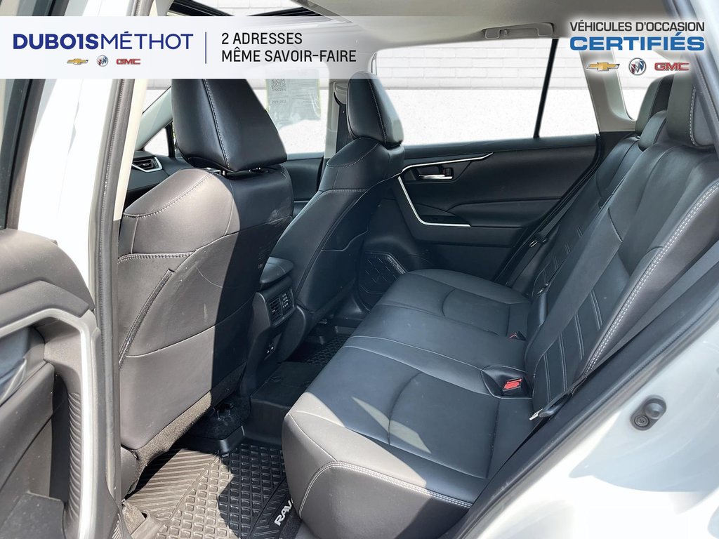 Toyota RAV4 XLE PREMIUM, 4 CYL. 2.5L, AUTOMATIQUE !!! 2023 à Victoriaville, Québec - 12 - w1024h768px