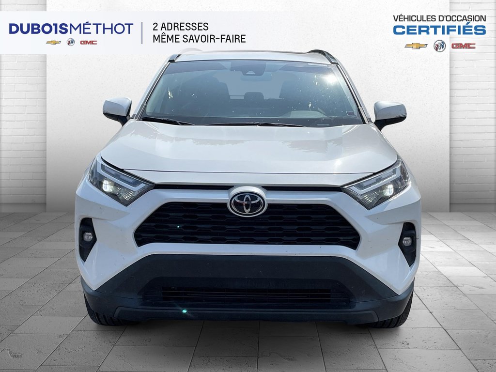 Toyota RAV4 XLE PREMIUM, 4 CYL. 2.5L, AUTOMATIQUE !!! 2023 à Victoriaville, Québec - 3 - w1024h768px