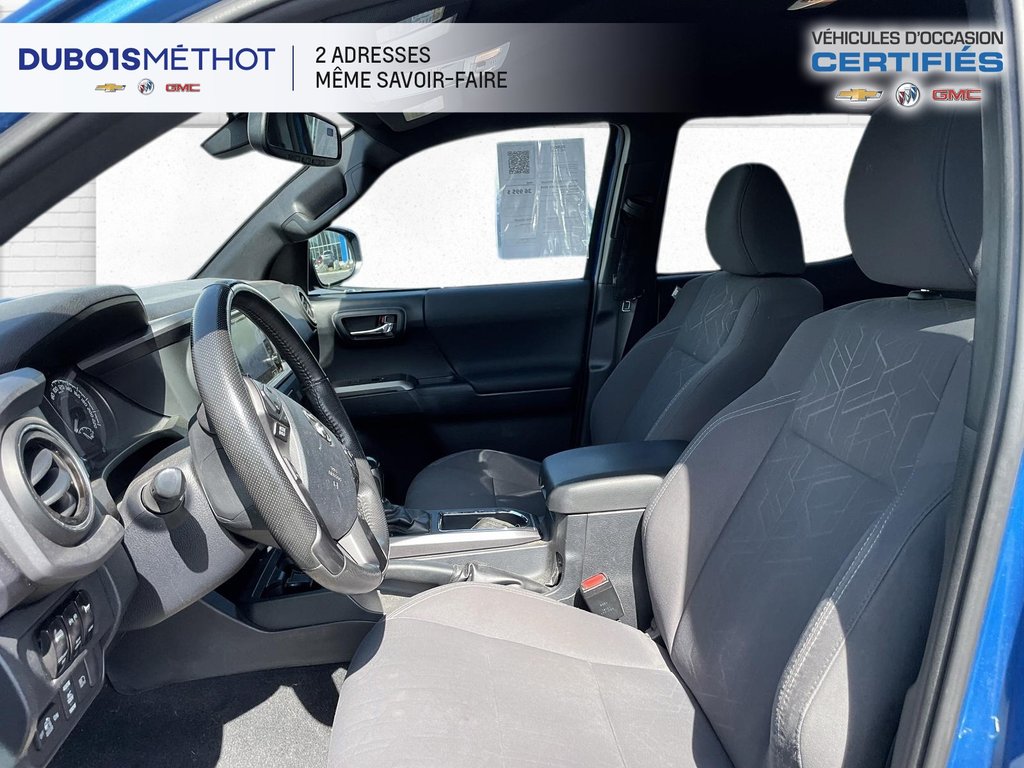 Toyota Tacoma SR5 2018 à Victoriaville, Québec - 13 - w1024h768px