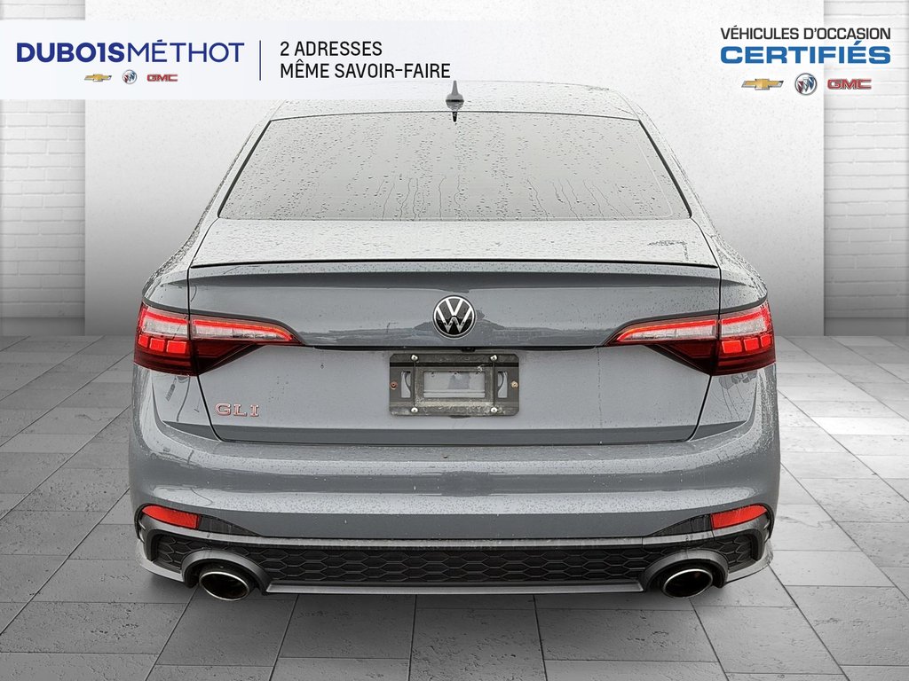 2024 Volkswagen Jetta GLI TOIT PANORAMIQUE, CUIR, SIEGES CHAUFFANT VENTILE ! in Victoriaville, Quebec - 7 - w1024h768px