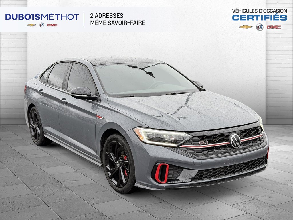 2024 Volkswagen Jetta GLI TOIT PANORAMIQUE, CUIR, SIEGES CHAUFFANT VENTILE ! in Victoriaville, Quebec - 10 - w1024h768px