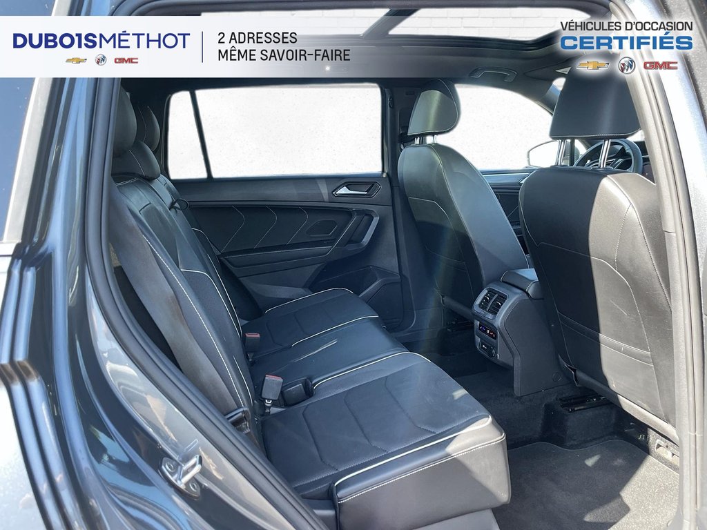Volkswagen Tiguan HIGHLINE R LINE, 4 MOTION AWD, CUIR, TOIT, GPS !!! 2022 à Victoriaville, Québec - 12 - w1024h768px