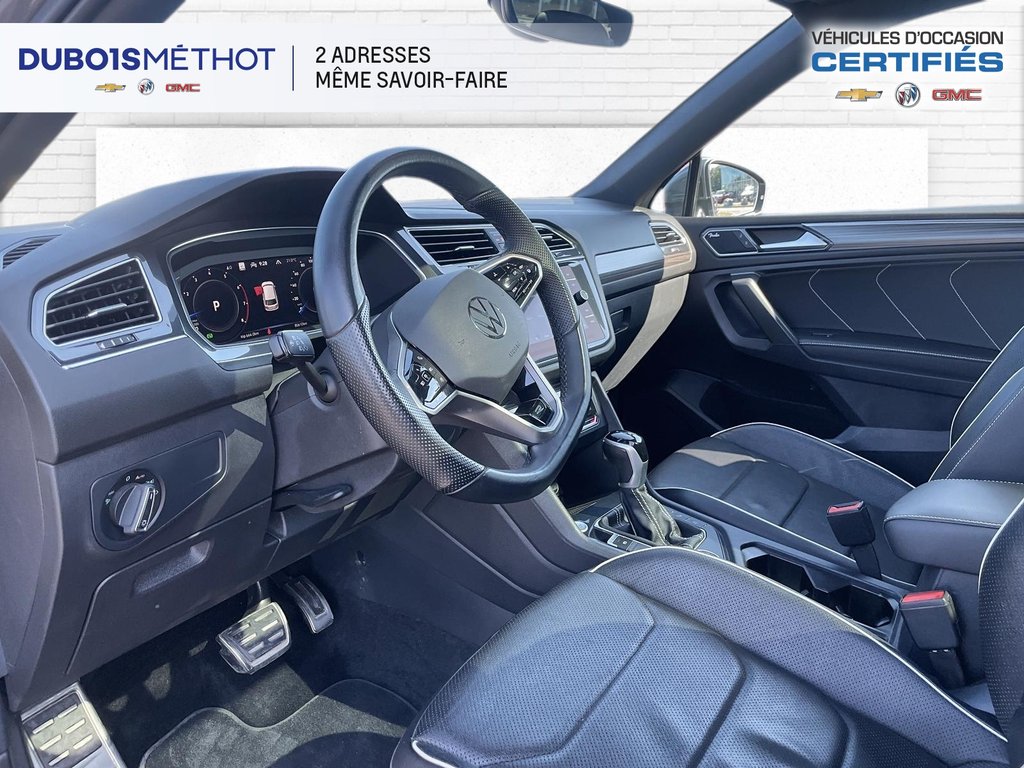 Volkswagen Tiguan HIGHLINE R LINE, 4 MOTION AWD, CUIR, TOIT, GPS !!! 2022 à Victoriaville, Québec - 23 - w1024h768px
