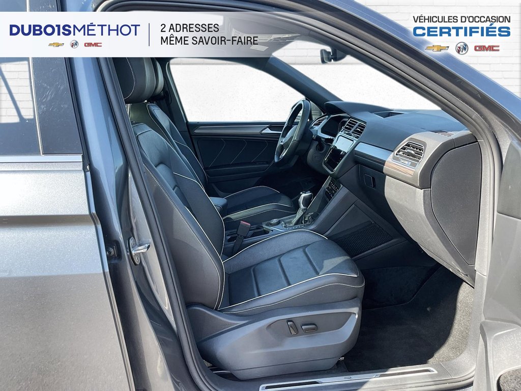 Volkswagen Tiguan HIGHLINE R LINE, 4 MOTION AWD, CUIR, TOIT, GPS !!! 2022 à Victoriaville, Québec - 20 - w1024h768px