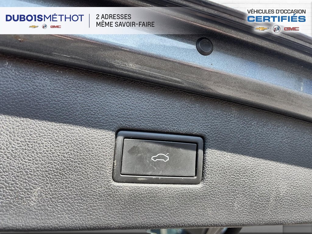 Volkswagen Tiguan HIGHLINE R LINE, 4 MOTION AWD, CUIR, TOIT, GPS !!! 2022 à Victoriaville, Québec - 15 - w1024h768px