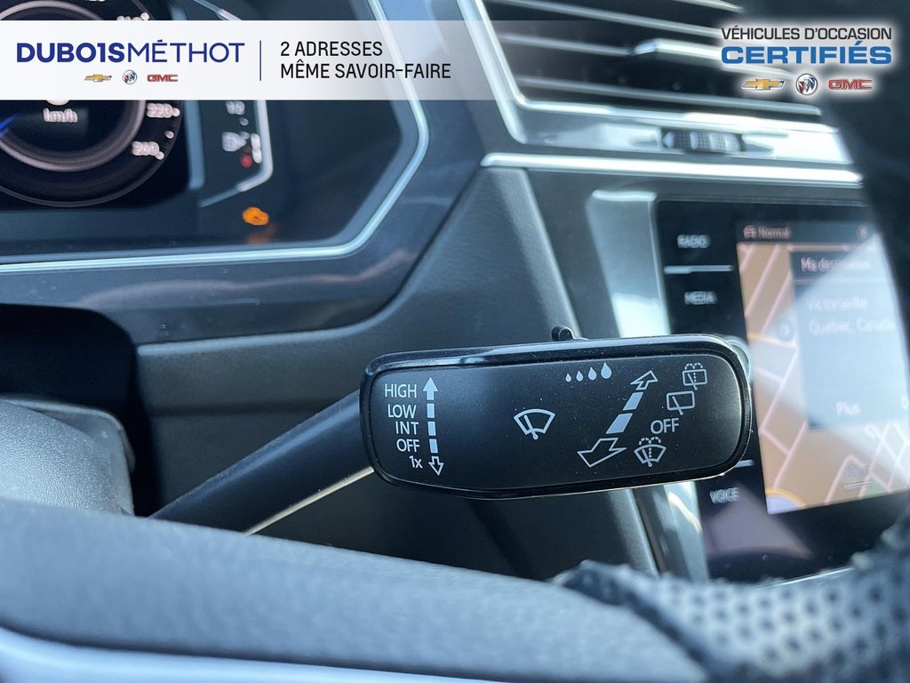 Volkswagen Tiguan HIGHLINE R LINE, 4 MOTION AWD, CUIR, TOIT, GPS !!! 2022 à Victoriaville, Québec - 38 - w1024h768px