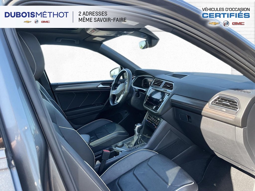 Volkswagen Tiguan HIGHLINE R LINE, 4 MOTION AWD, CUIR, TOIT, GPS !!! 2022 à Victoriaville, Québec - 21 - w1024h768px