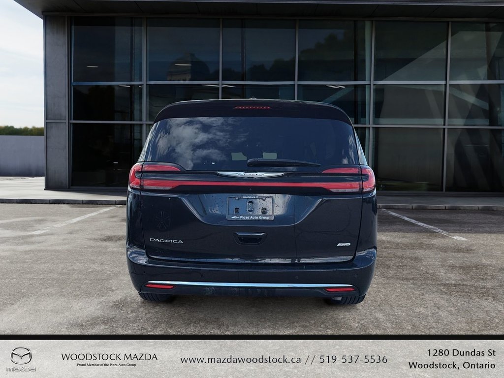 2023 Chrysler Pacifica Touring L-2