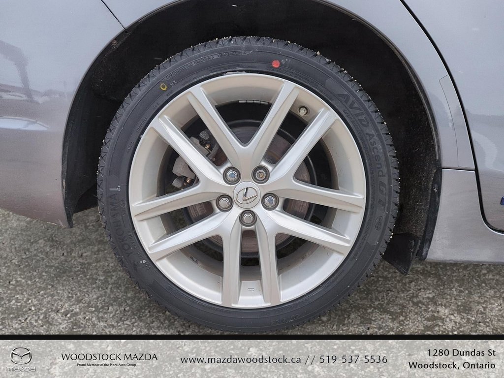 2017 Lexus CT 200h BASE-6