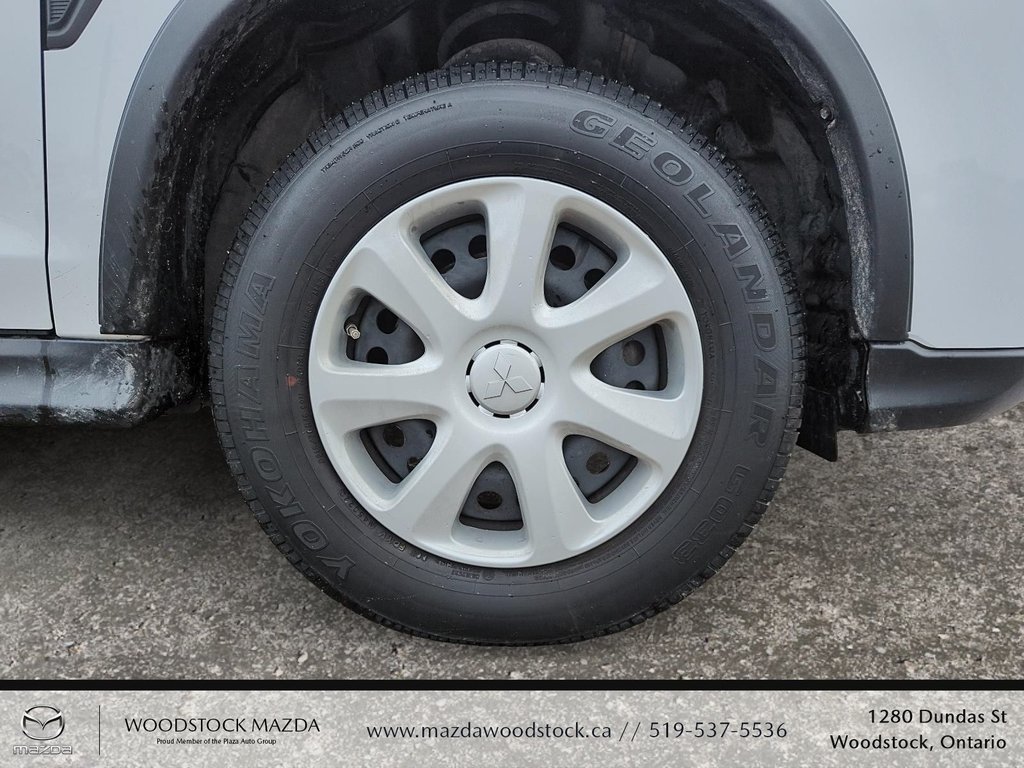 2022 Mitsubishi RVR ES-6