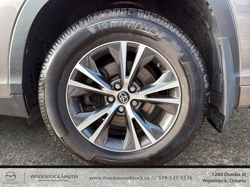 2018 Toyota Highlander LE-6