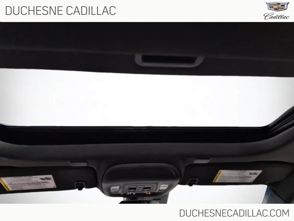 2025 Cadillac CT4 in Alma, Quebec - 17 - w1024h768px