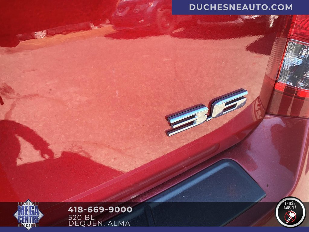 2015  SRX AWD Luxury in Alma, Quebec - 6 - w1024h768px