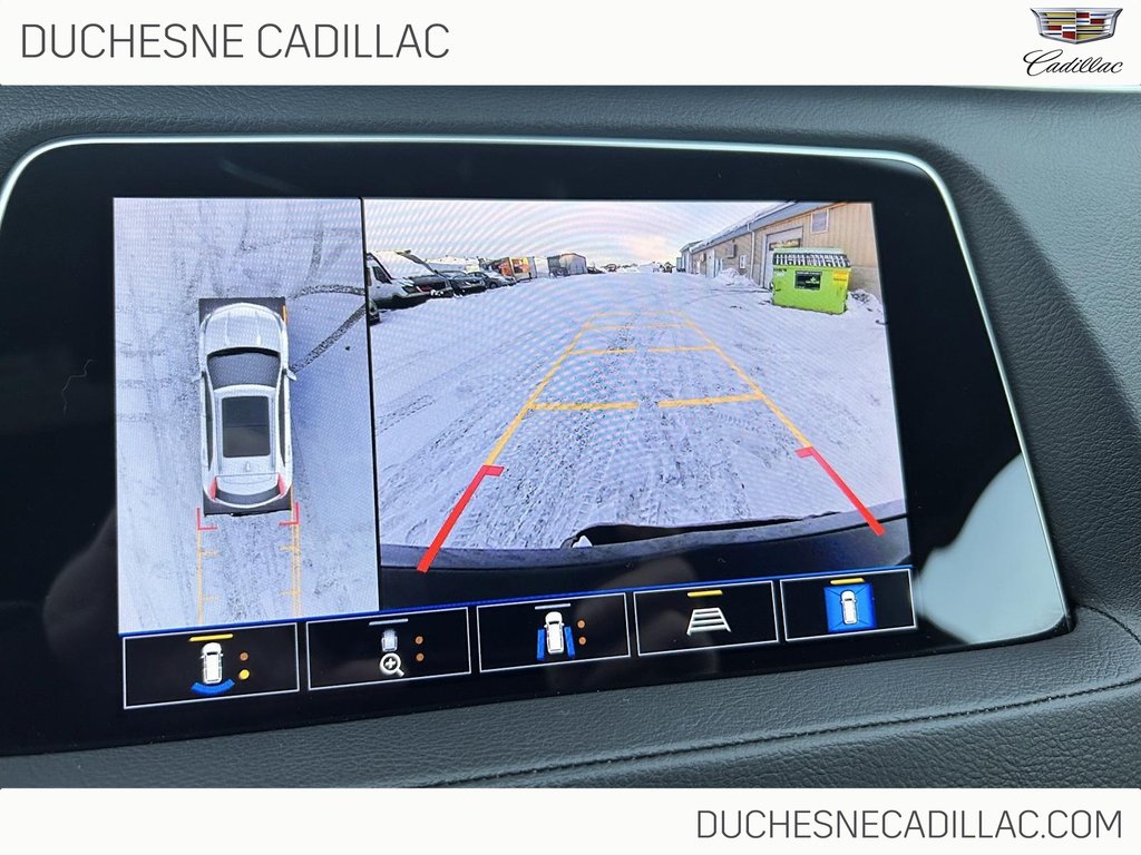 2022 Cadillac XT4 in Alma, Quebec - 28 - w1024h768px