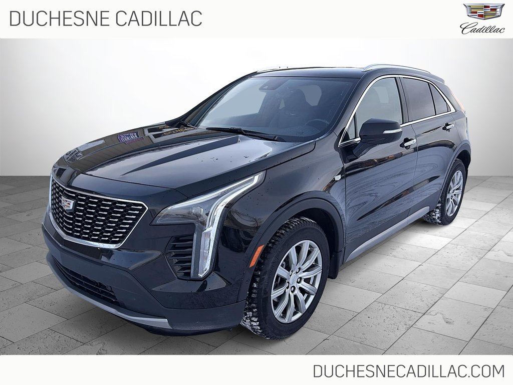 2022 Cadillac XT4 in Alma, Quebec - 1 - w1024h768px