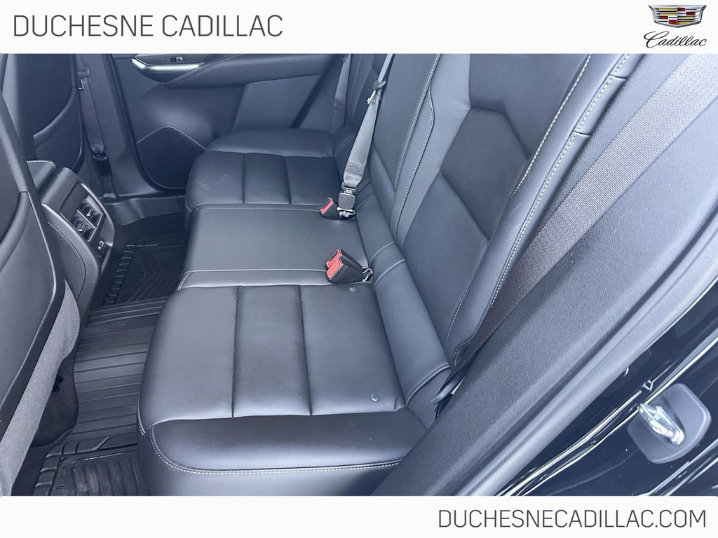 2022 Cadillac XT4 in Alma, Quebec - 12 - w1024h768px