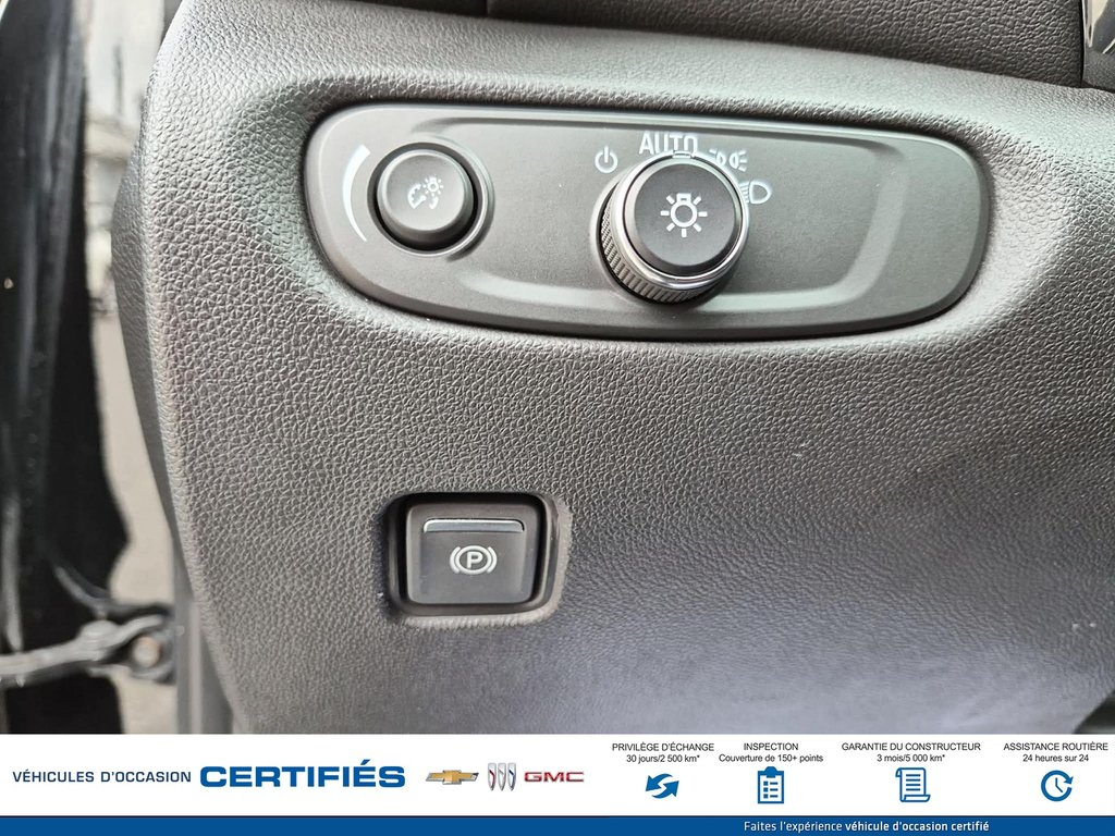 2022 Chevrolet Blazer AWD in Alma, Quebec - 20 - w1024h768px