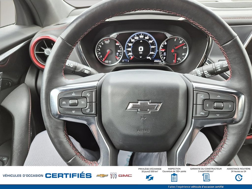 2022 Chevrolet Blazer AWD in Alma, Quebec - 28 - w1024h768px