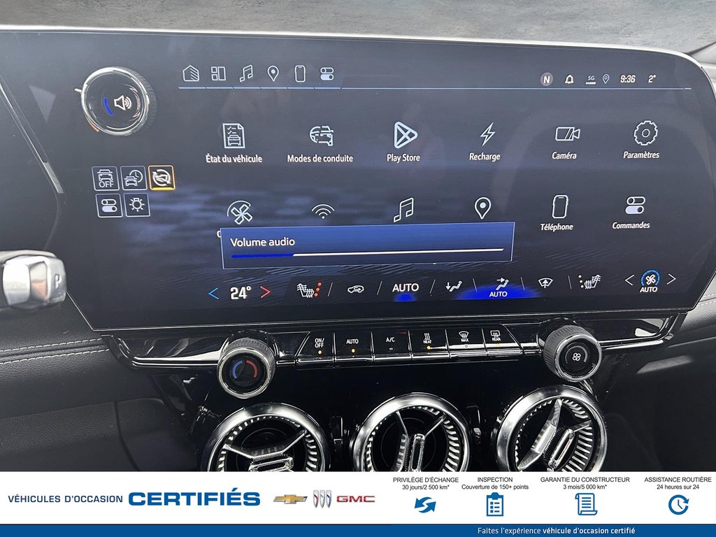 2025 Chevrolet BLAZER EV eAWD LT in Alma, Quebec - 17 - w1024h768px