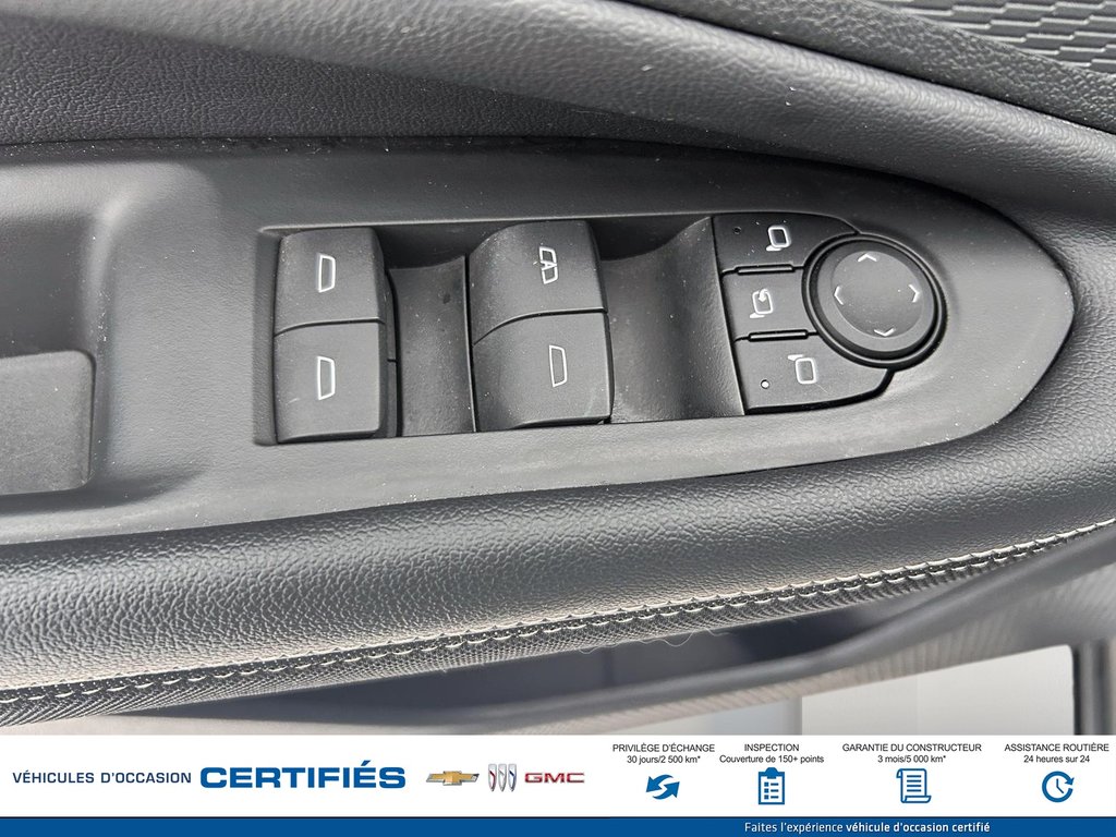 2025 Chevrolet BLAZER EV eAWD LT in Alma, Quebec - 16 - w1024h768px