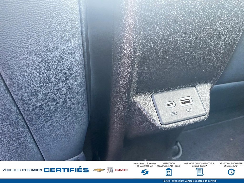 Chevrolet BOLT EUV Premier 2023 à Alma, Québec - 15 - w1024h768px