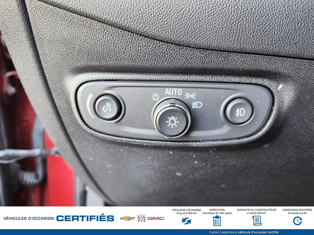 2018 Chevrolet Equinox AWD in Alma, Quebec - 28 - w1024h768px