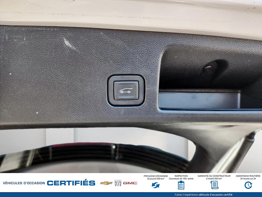 2025 Chevrolet Equinox EV AWD RS in Alma, Quebec - 9 - w1024h768px