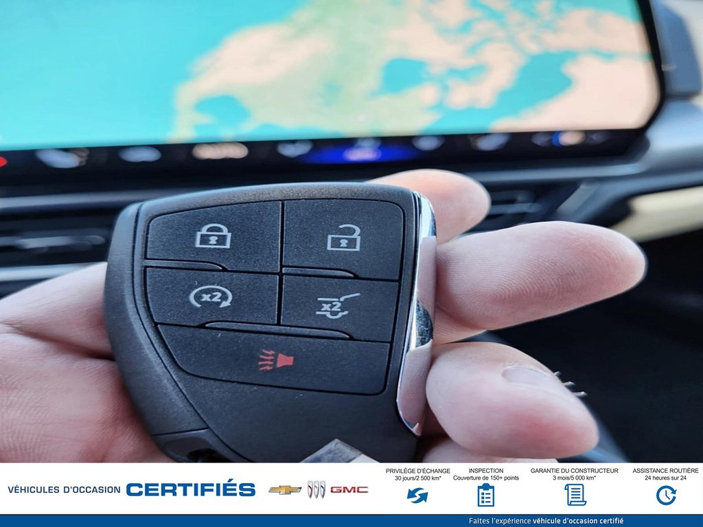 2025 Chevrolet Equinox EV AWD RS in Alma, Quebec - 28 - w1024h768px