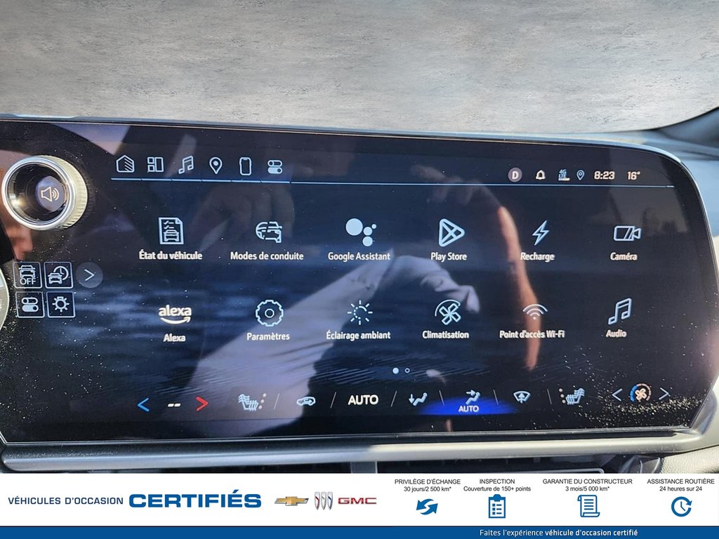 2025 Chevrolet Equinox EV AWD RS in Alma, Quebec - 17 - w1024h768px