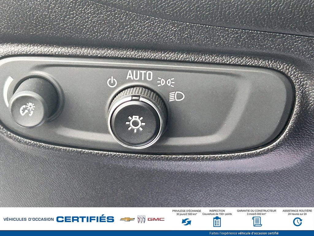 Chevrolet Equinox FWD  2018 à Alma, Québec - 28 - w1024h768px