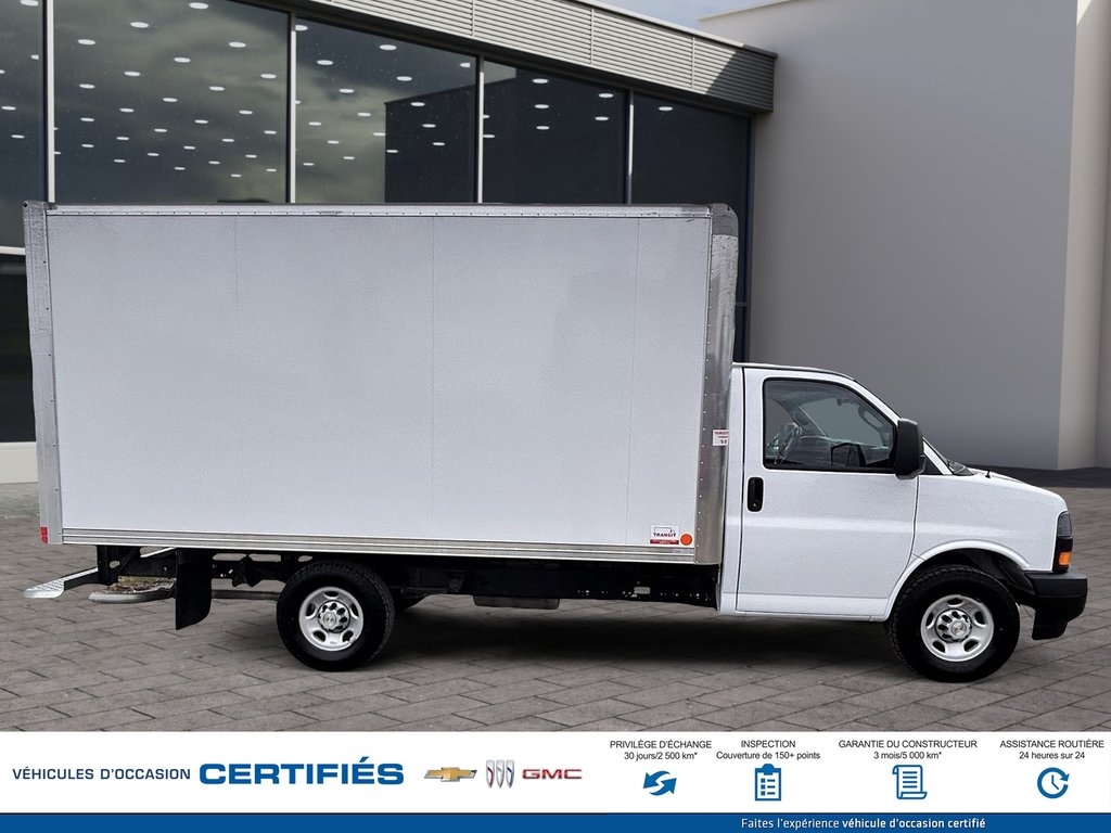 2025 Chevrolet EXPRESS Cargo 3500 in Alma, Quebec - 4 - w1024h768px