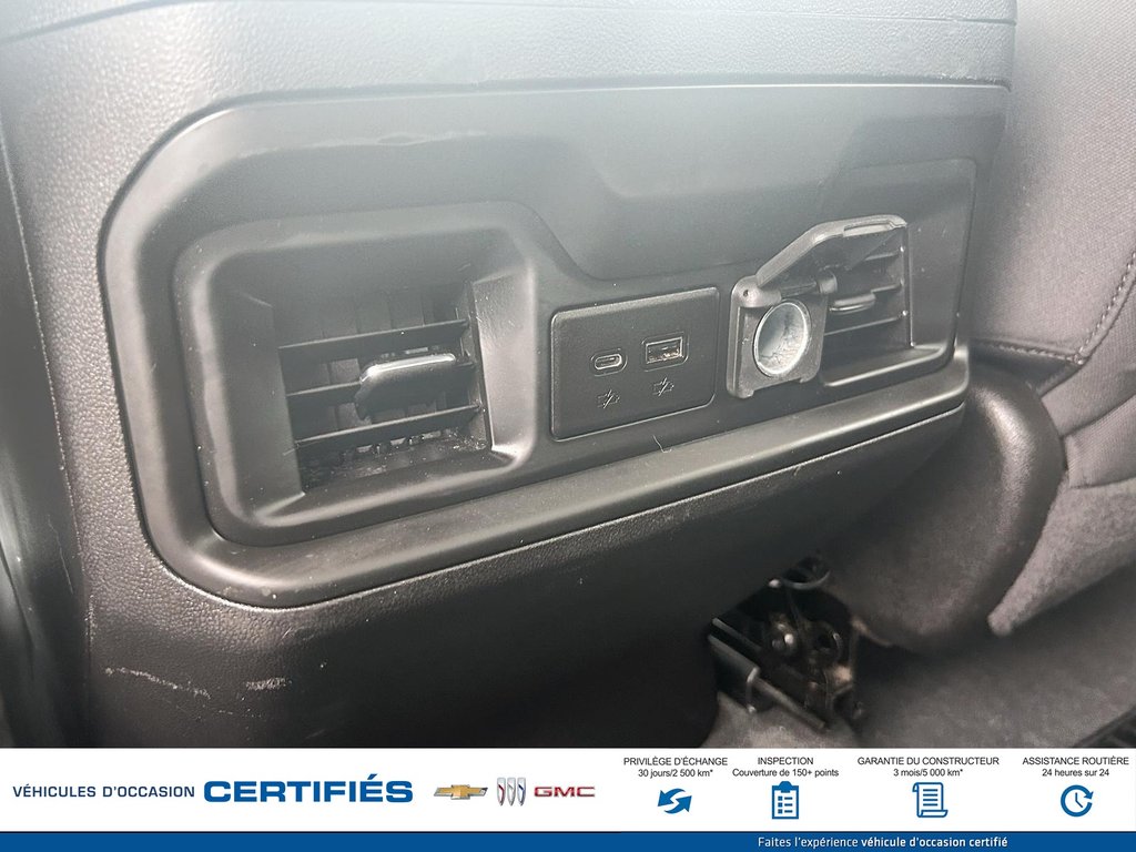 Chevrolet Silverado 1500 2WD Crew Cab Short Box LT 2022 à Alma, Québec - 12 - w1024h768px