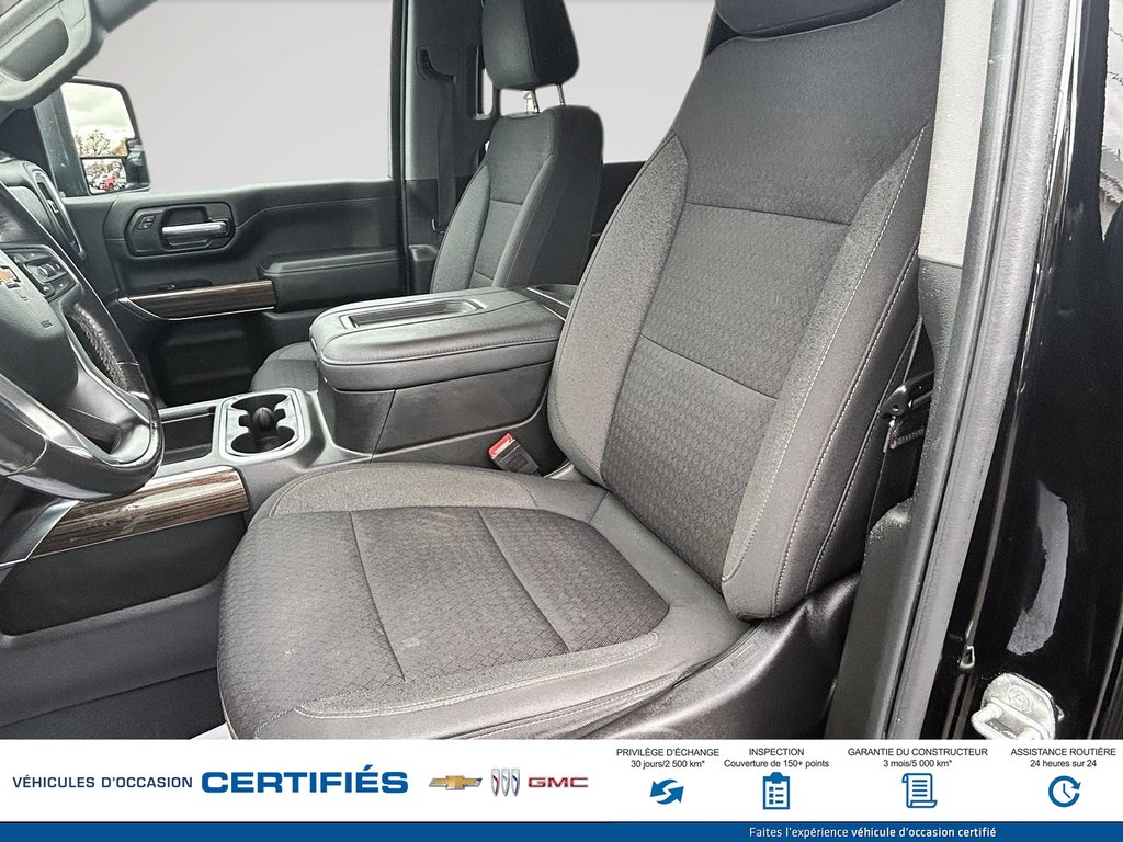 Chevrolet Silverado 1500 2WD Crew Cab Short Box LT 2022 à Alma, Québec - 13 - w1024h768px