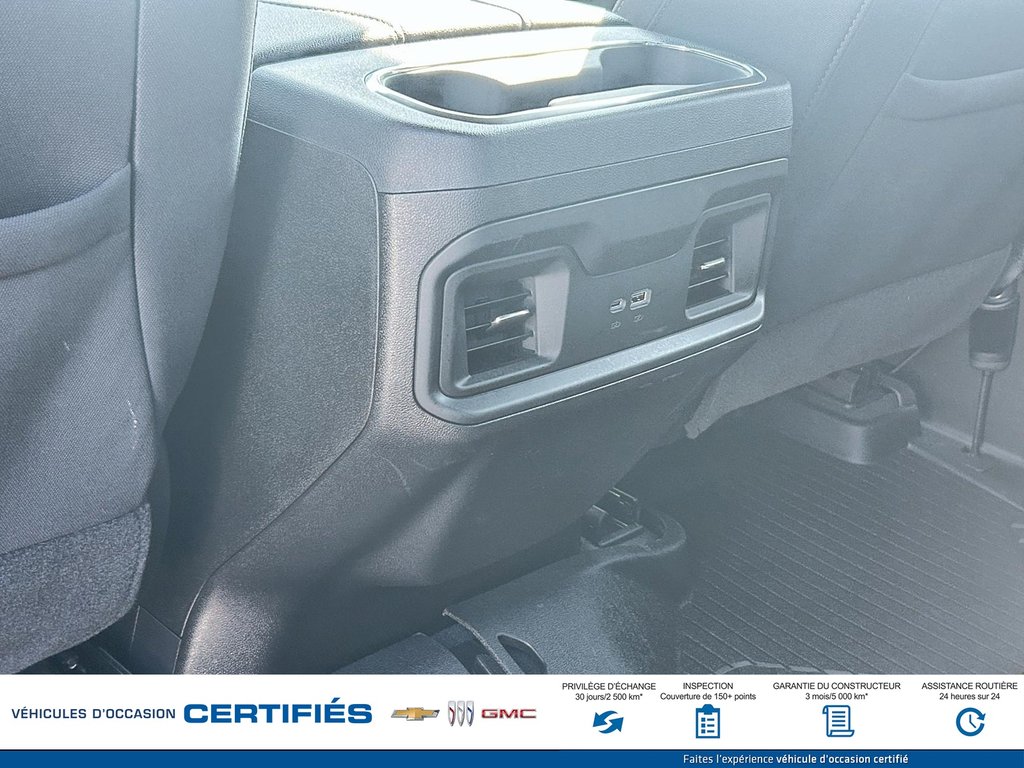 2024 Chevrolet Silverado 1500 4WD Crew Cab Short Box in Alma, Quebec - 13 - w1024h768px