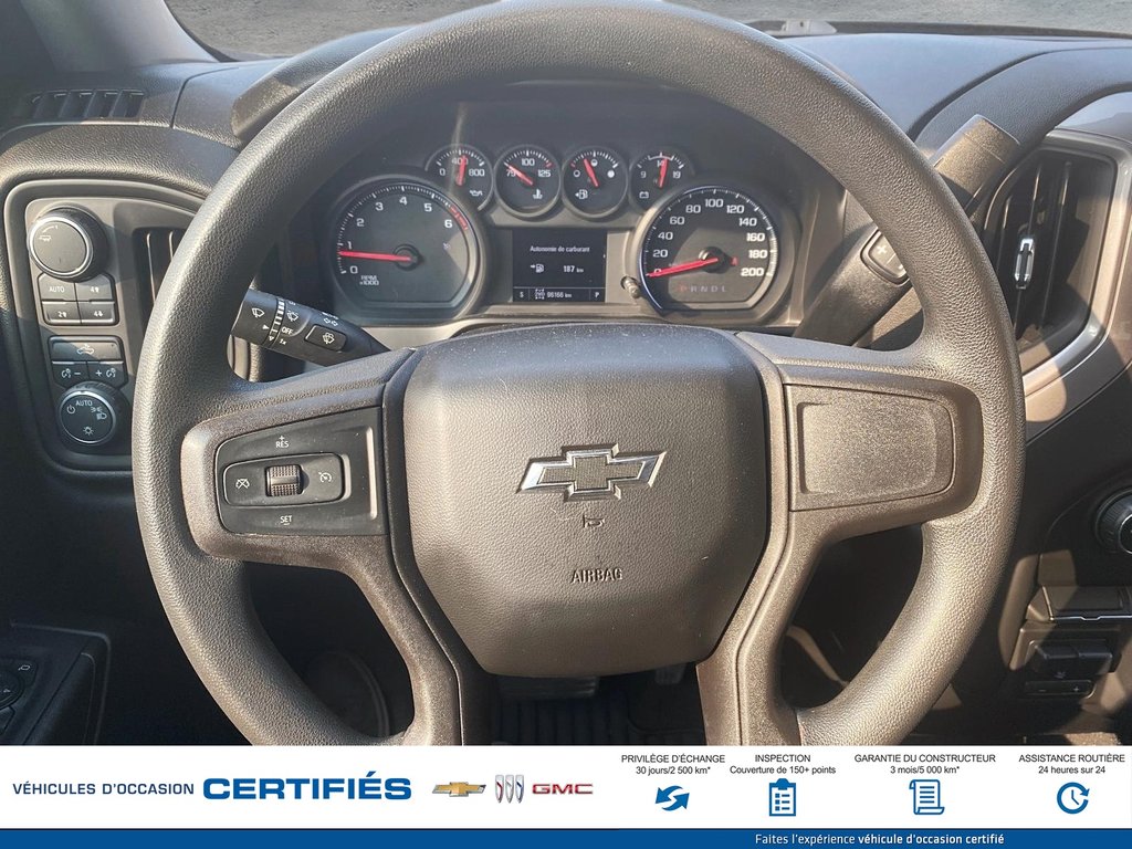 2020 Chevrolet Silverado 1500 4WD crew cab Custom Trail Boss in Alma, Quebec - 14 - w1024h768px