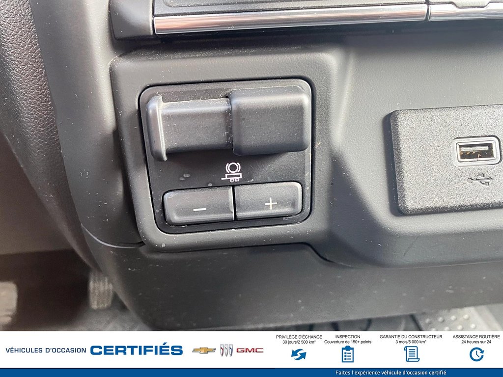 Chevrolet Silverado 1500  2020 à Alma, Québec - 15 - w1024h768px