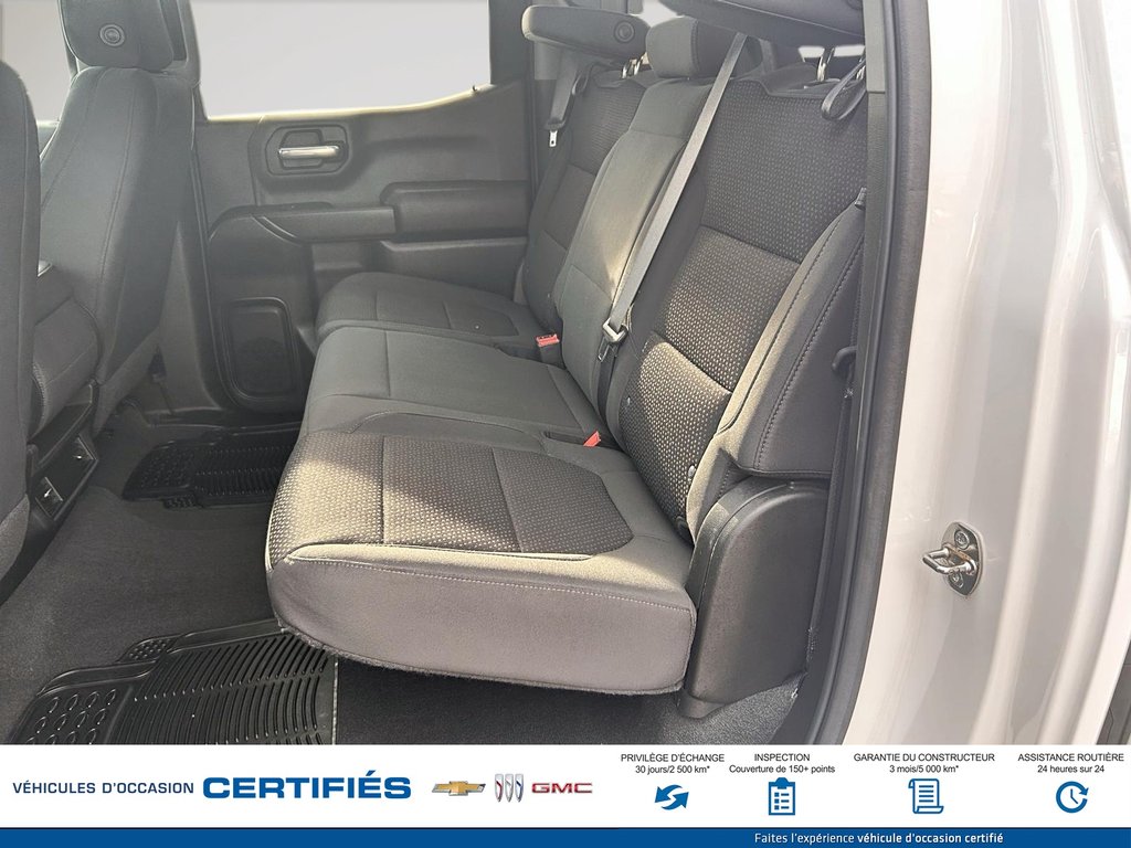Chevrolet Silverado 1500 4WD Crew Cab 2021 à Alma, Québec - 10 - w1024h768px