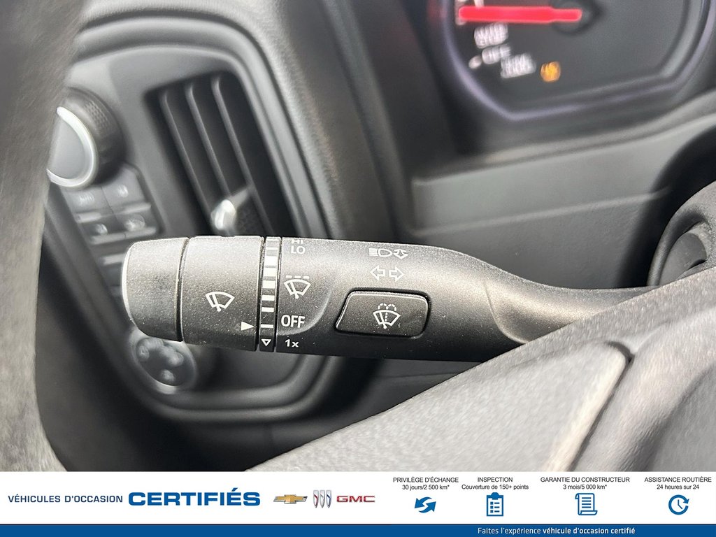 Chevrolet Silverado 1500 4WD Crew Cab 2021 à Alma, Québec - 19 - w1024h768px
