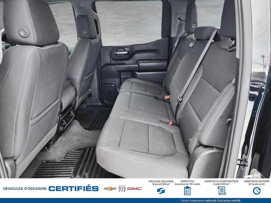 2022 Chevrolet Silverado 1500 4WD Crew Cab Custom in Alma, Quebec - 8 - w1024h768px
