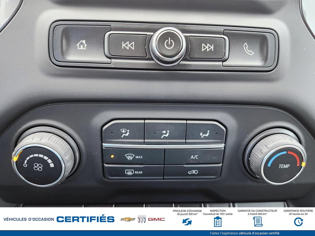 2022 Chevrolet Silverado 1500 4WD Crew Cab Custom in Alma, Quebec - 19 - w1024h768px