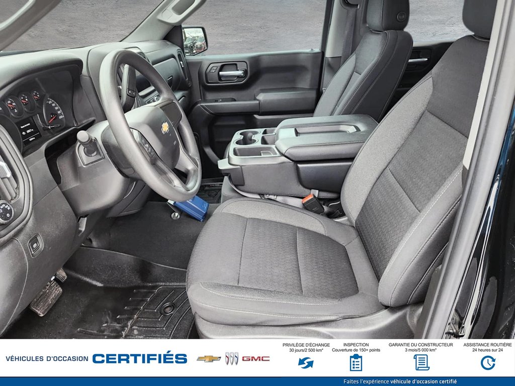 2022 Chevrolet Silverado 1500 4WD Crew Cab Custom in Alma, Quebec - 9 - w1024h768px